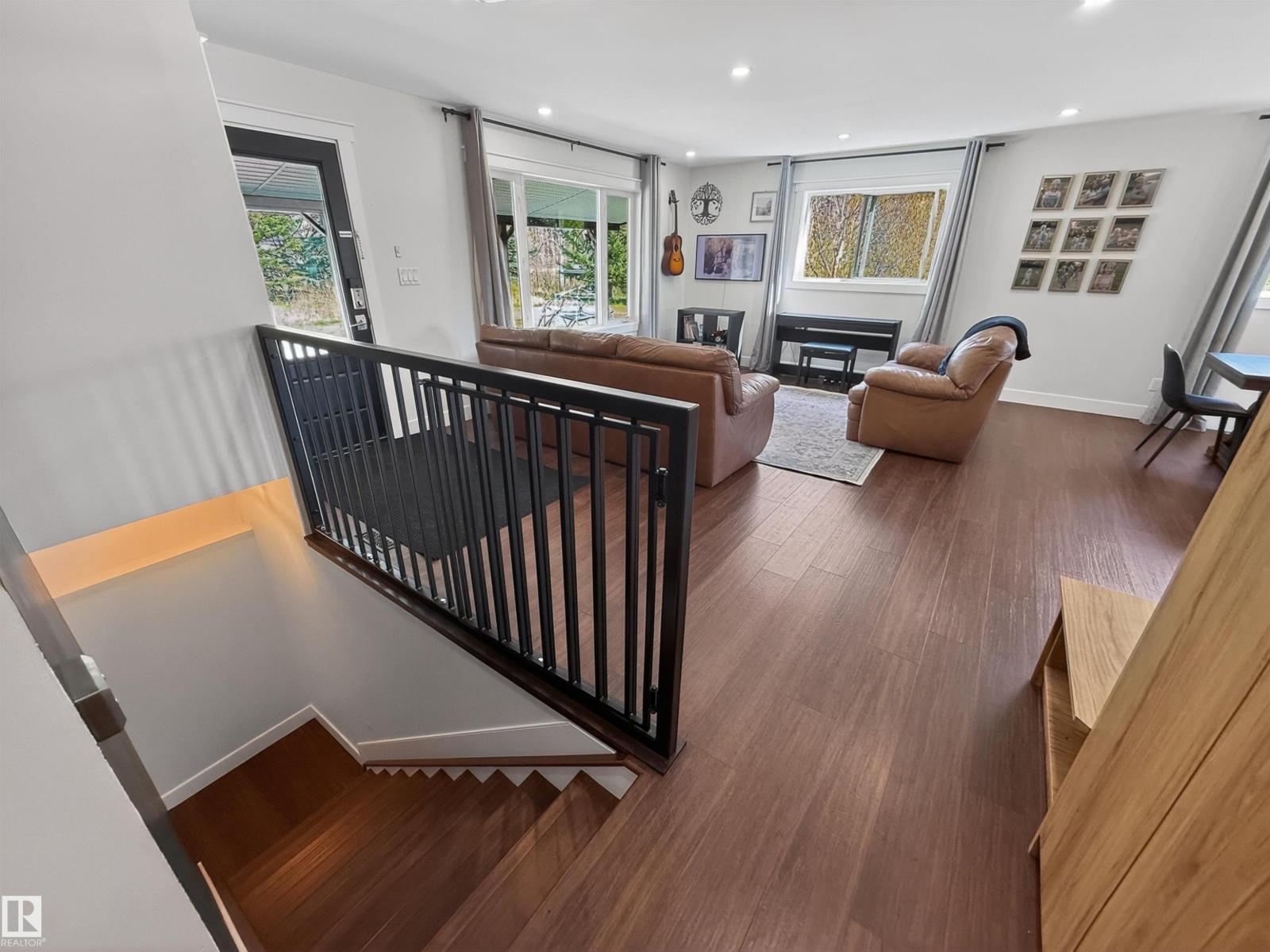 #3 53227 RGE ROAD 15 - 22