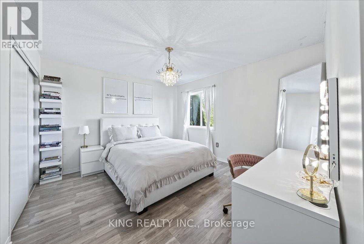 76 BLACKBURN DRIVE - 26