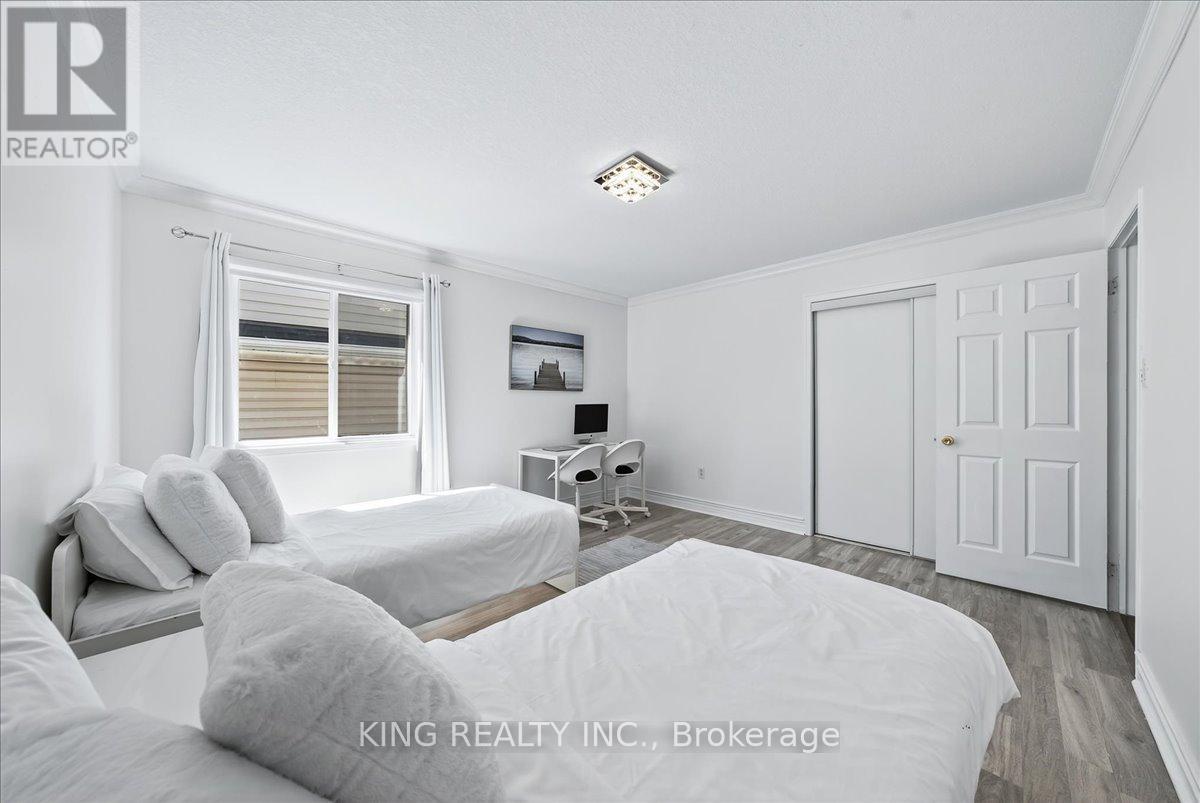 76 BLACKBURN DRIVE - 29