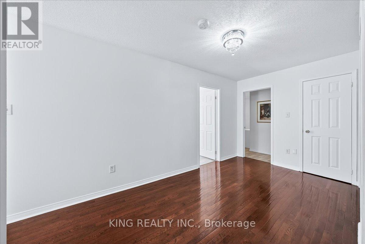 76 BLACKBURN DRIVE - 33
