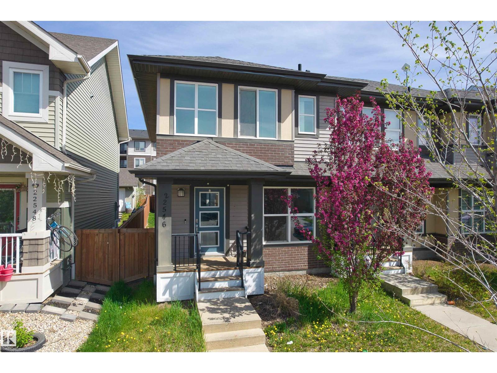 22546 96 AV NW - 1