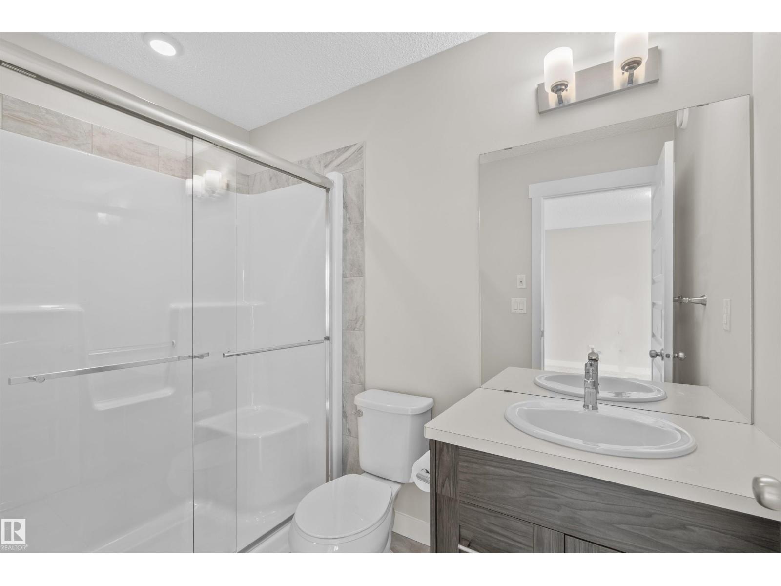 22546 96 AV NW - 16