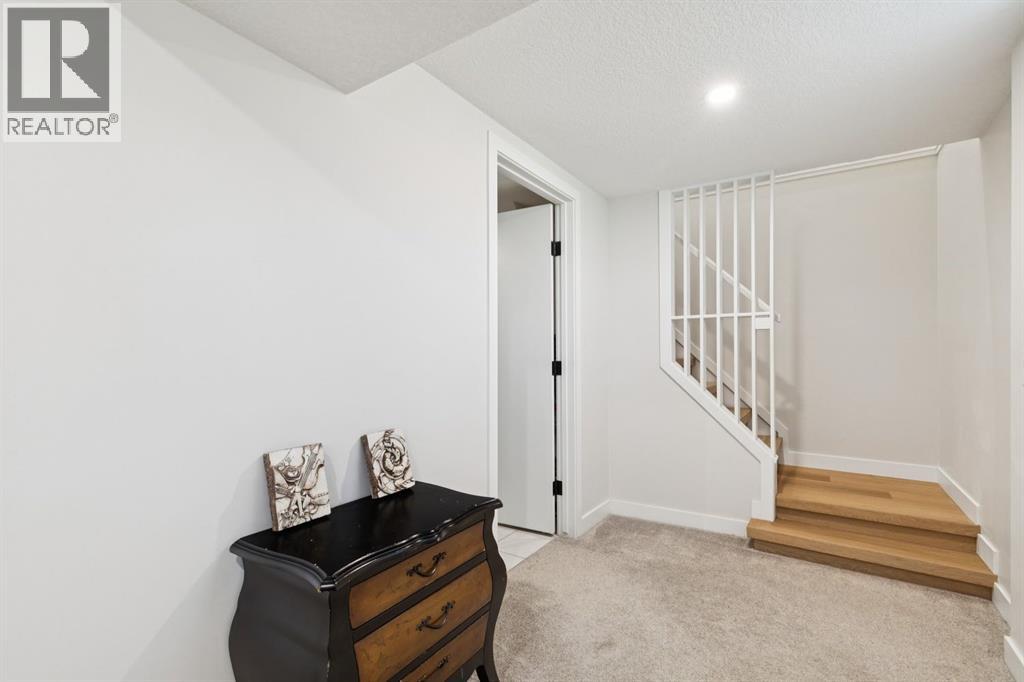 9723 3 Street SE - 28