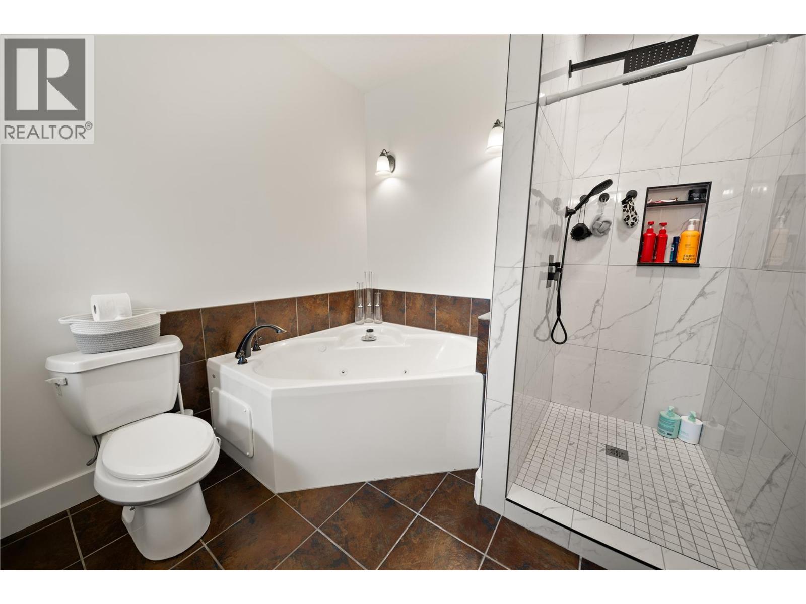 #501 7337 PROSPECTOR Avenue - 18