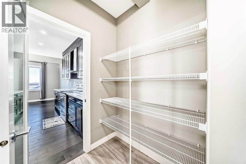 184 Sherview Grove NW - 11