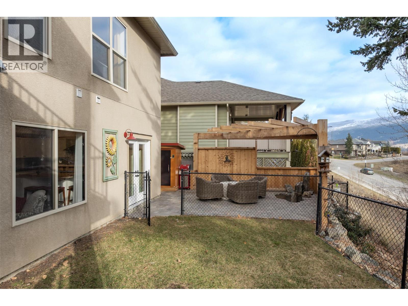  12633 Driftwood Court, Lake Country
