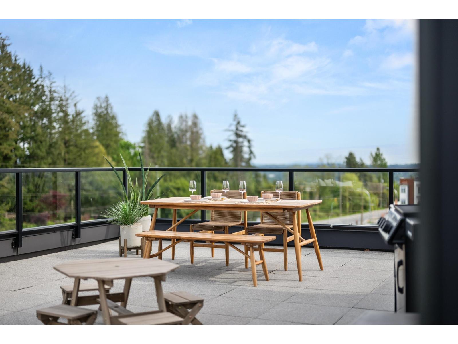 39 20335 70A AVENUE, Langley