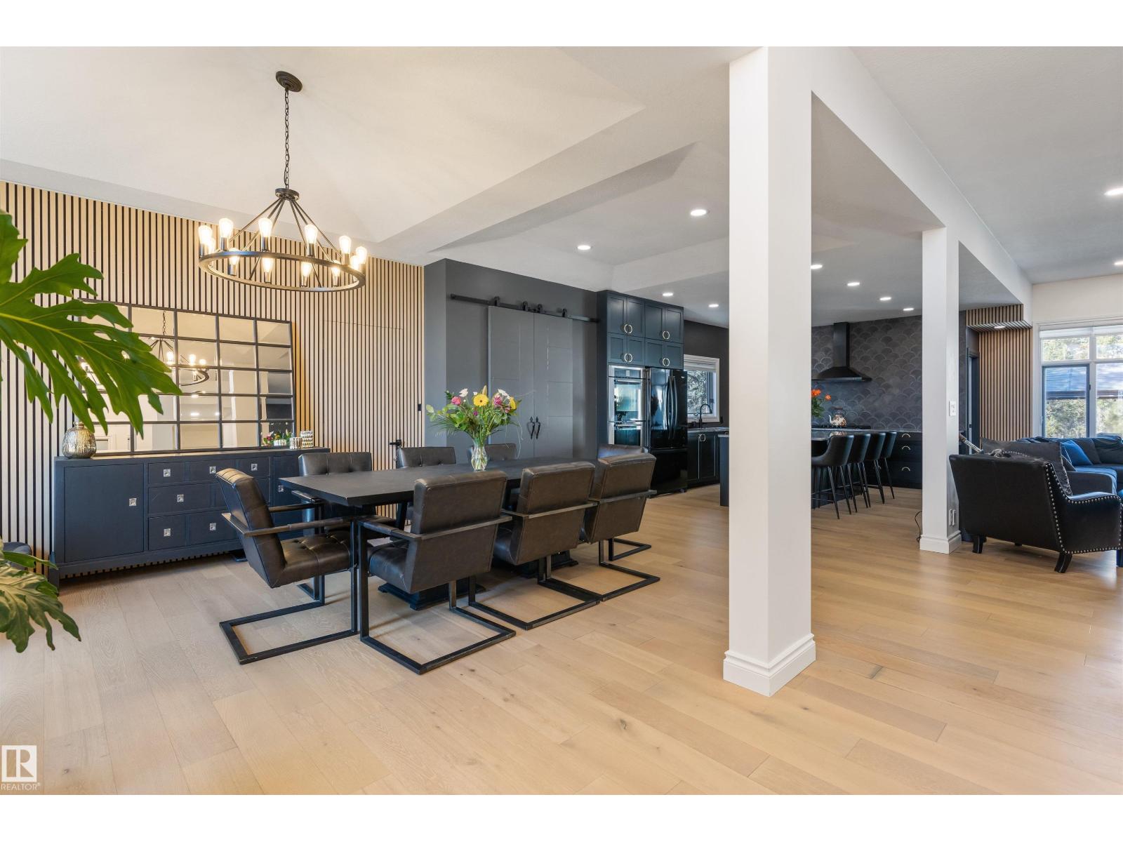 11412 12 AV NW NW - 6