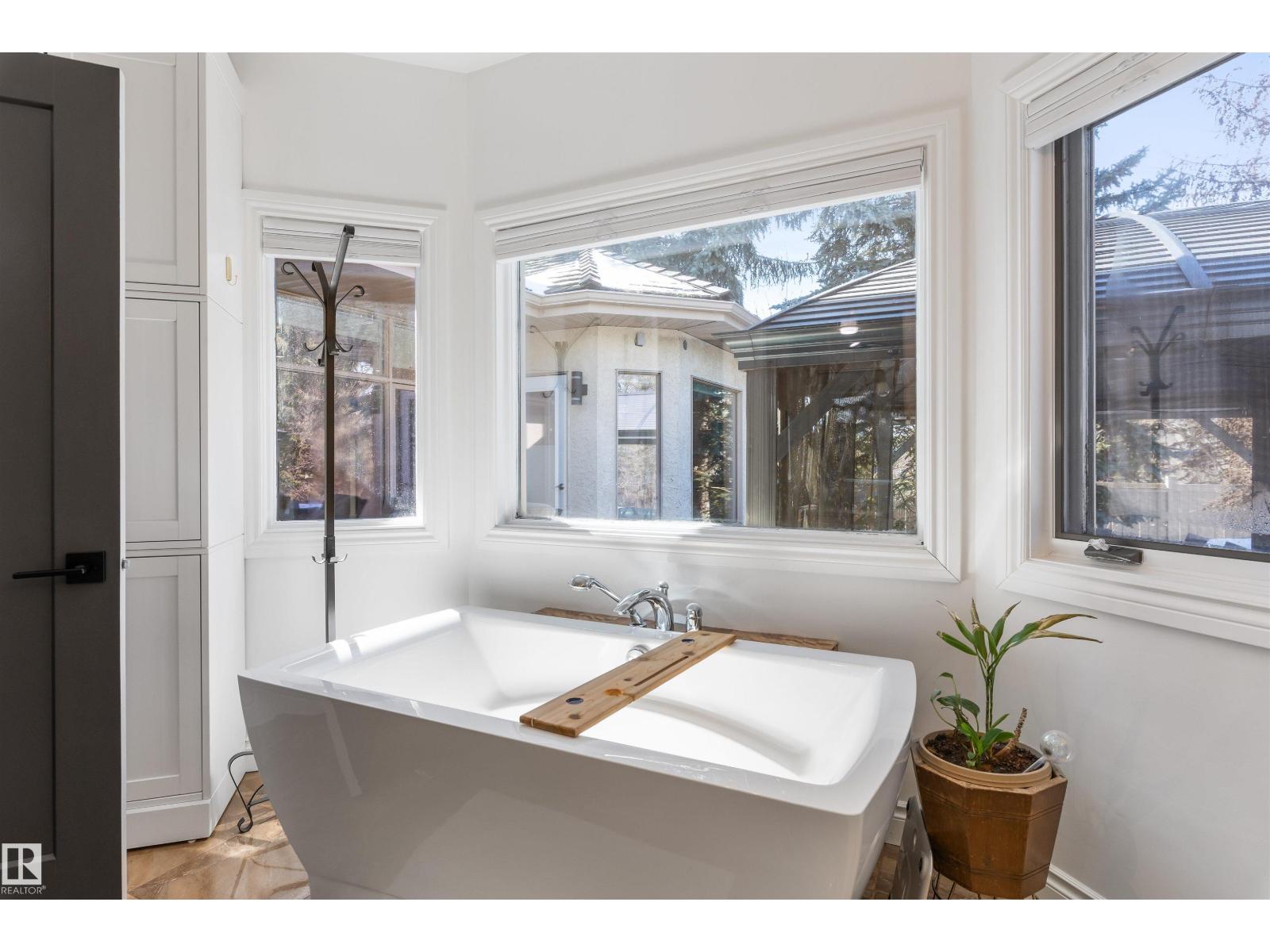 11412 12 AV NW NW - 30