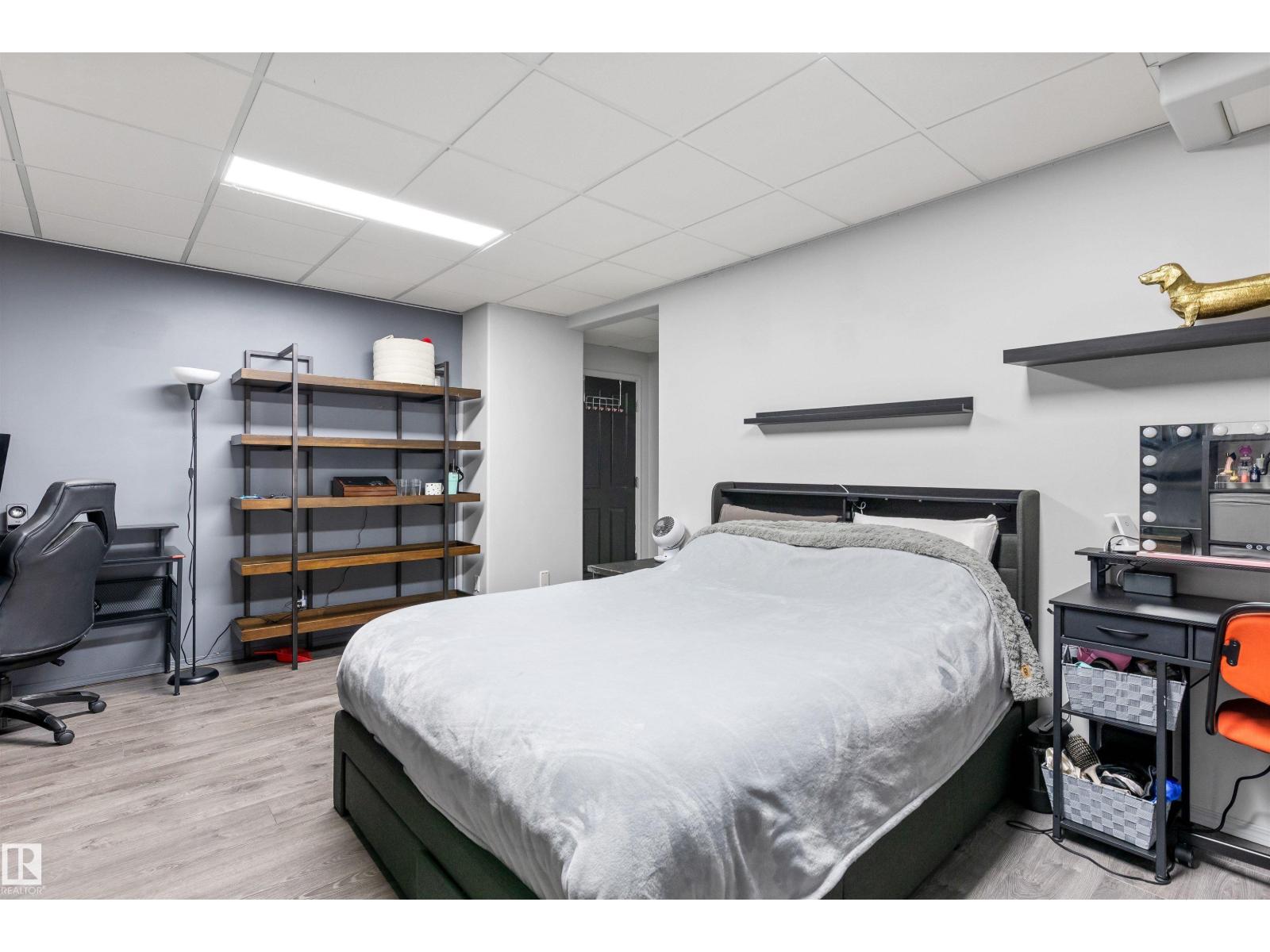 11412 12 AV NW NW - 42