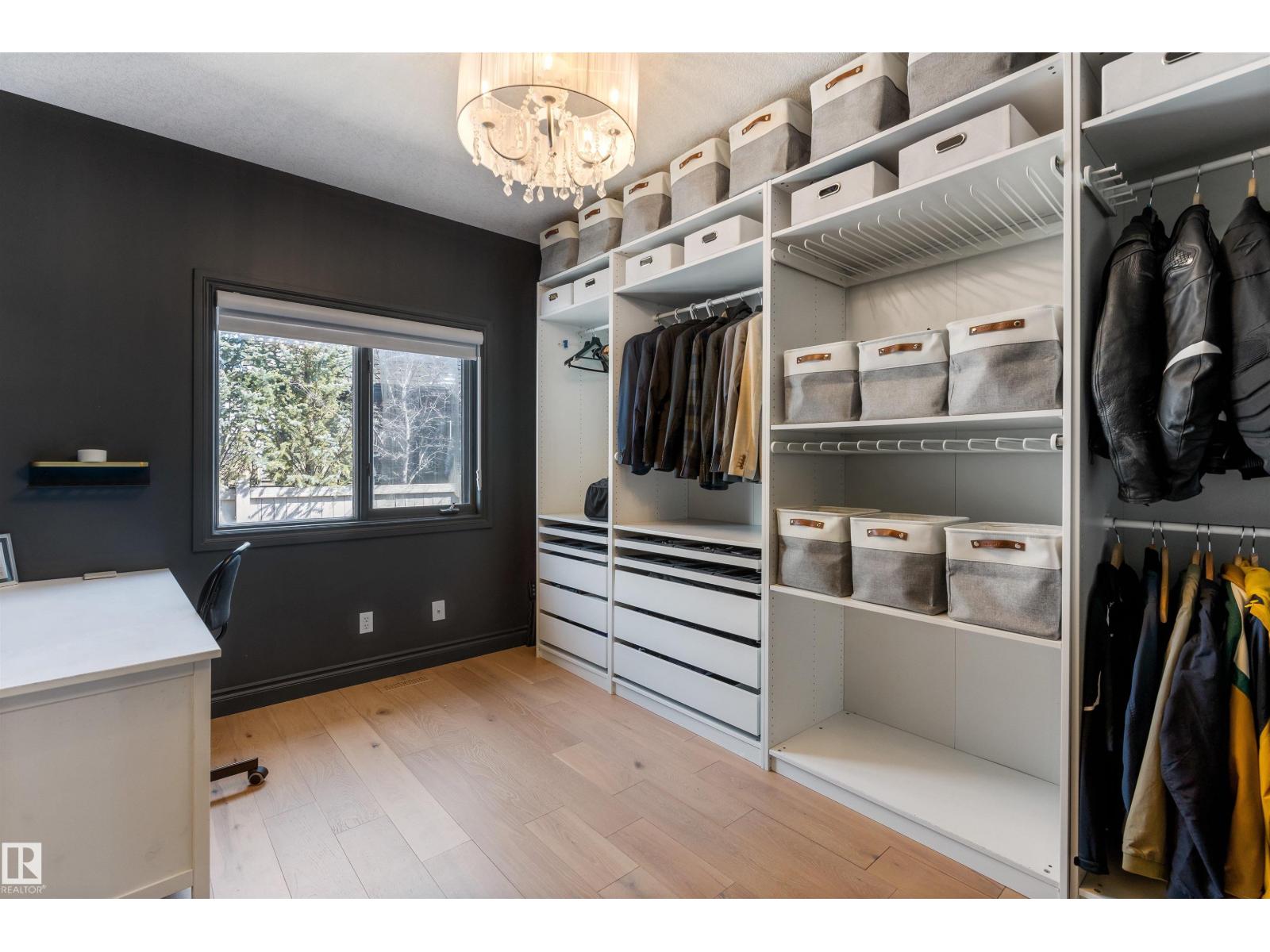 11412 12 AV NW NW - 28