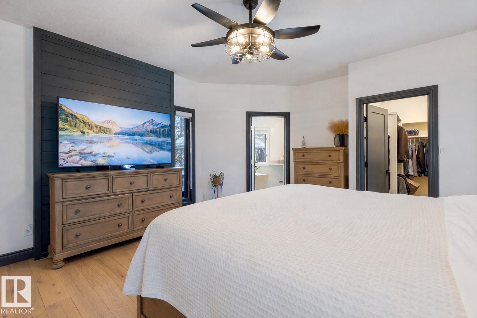 11412 12 AV NW NW - 26
