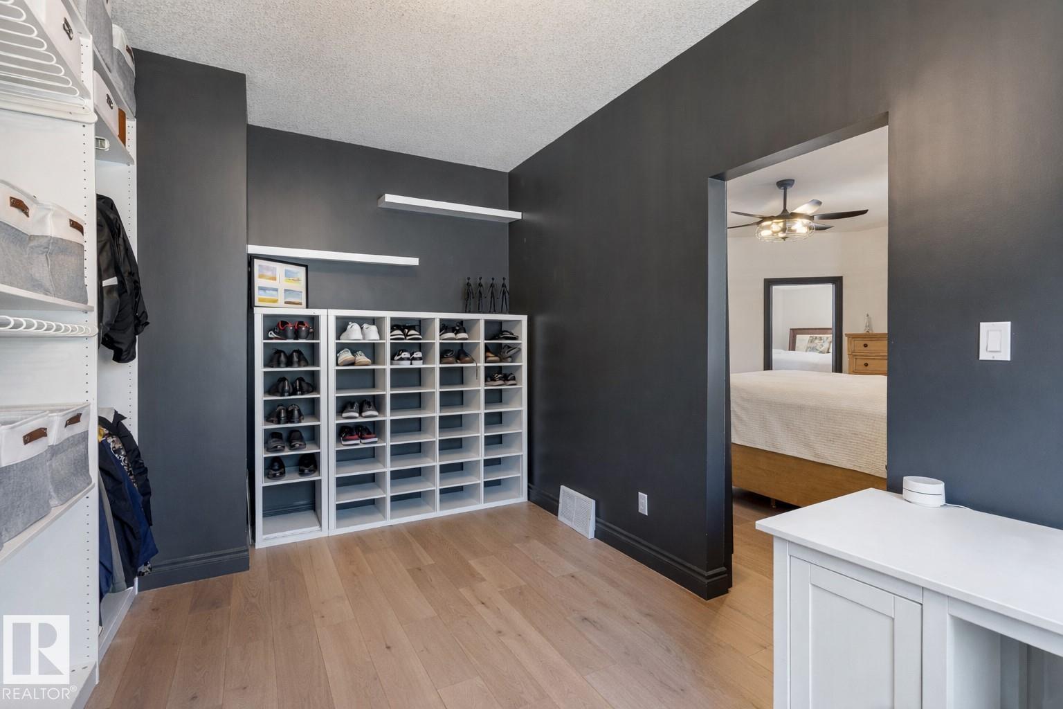 11412 12 AV NW NW - 27