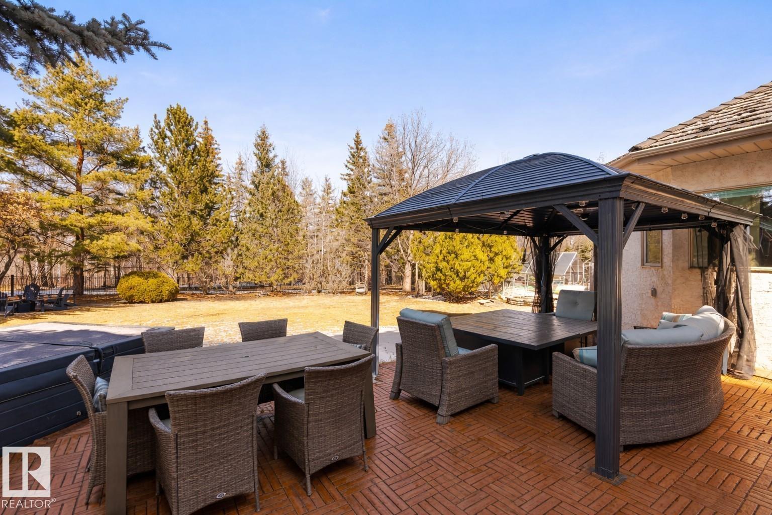11412 12 AV NW NW - 53