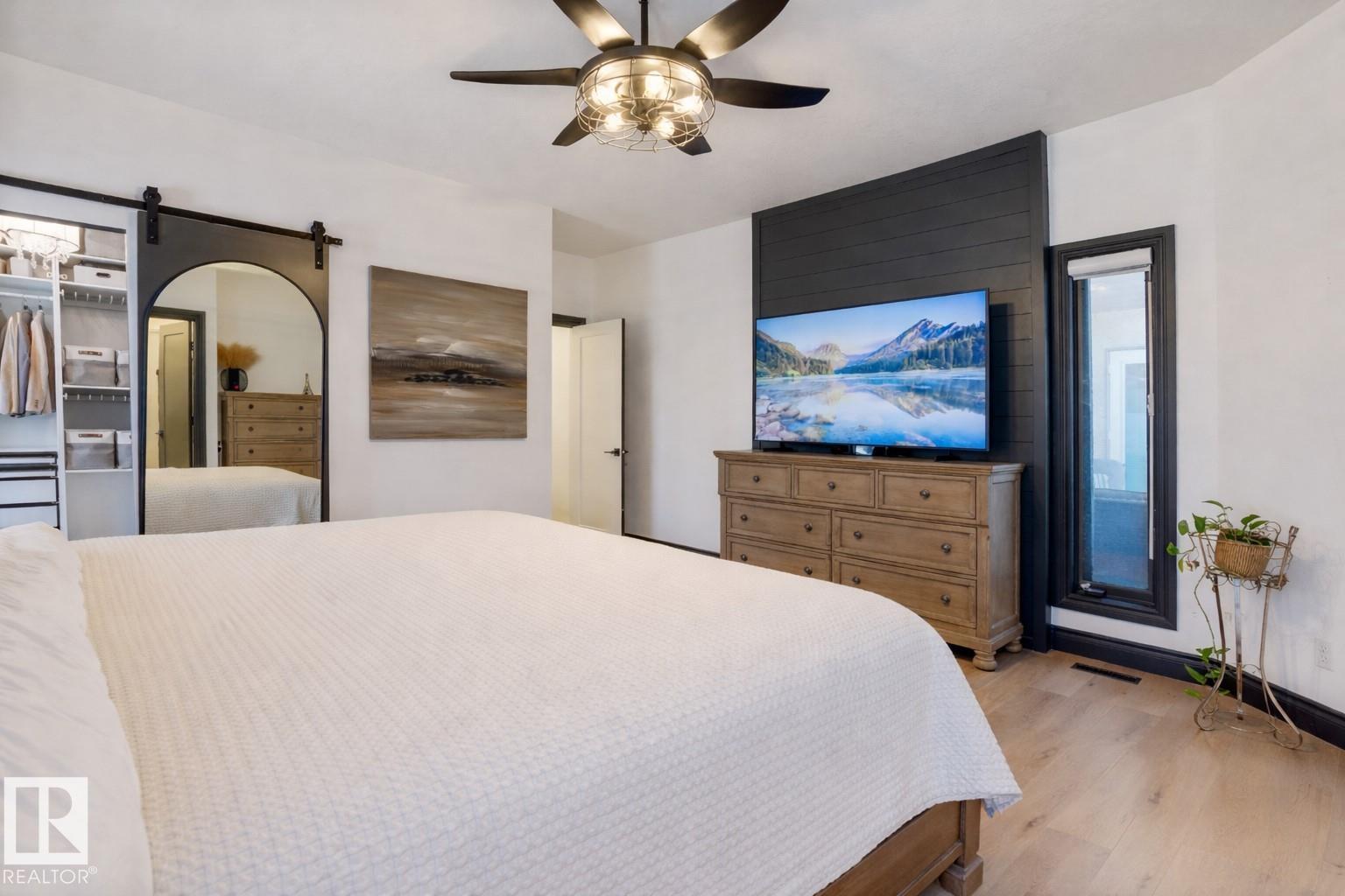 11412 12 AV NW NW - 25