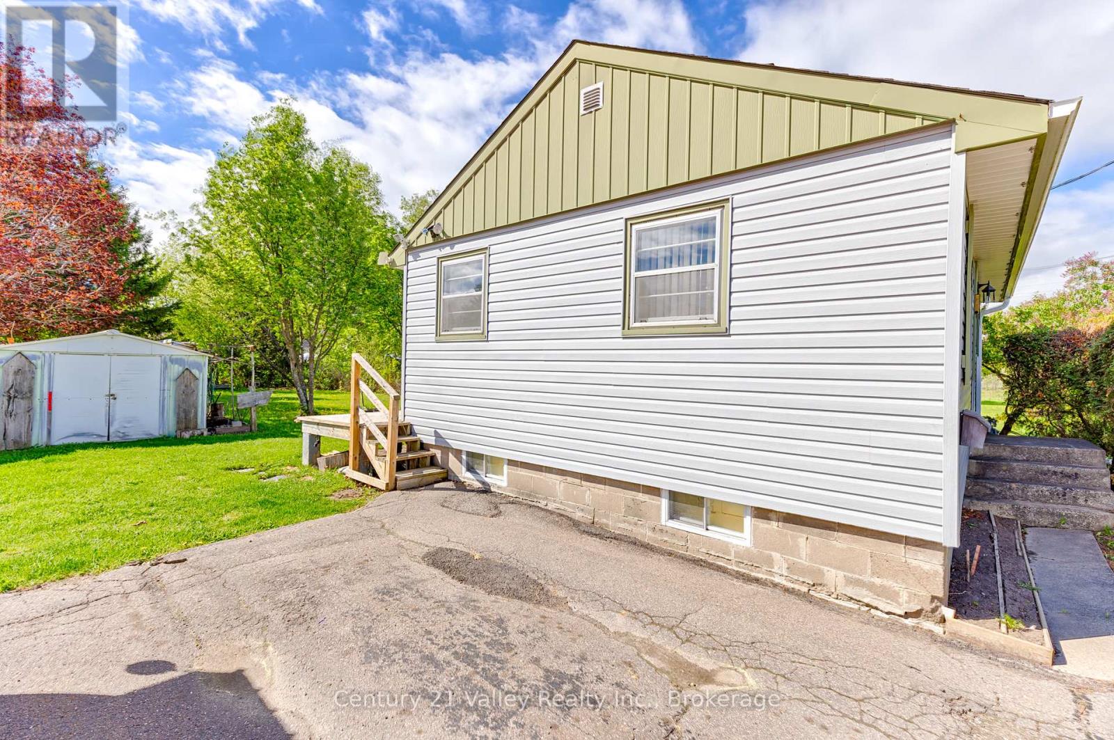 397 MARY AVENUE - 5
