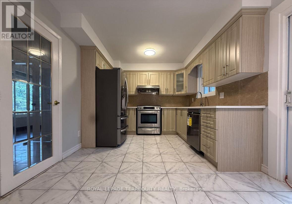 Listing photo of 2 AXSMITH CRESCENT