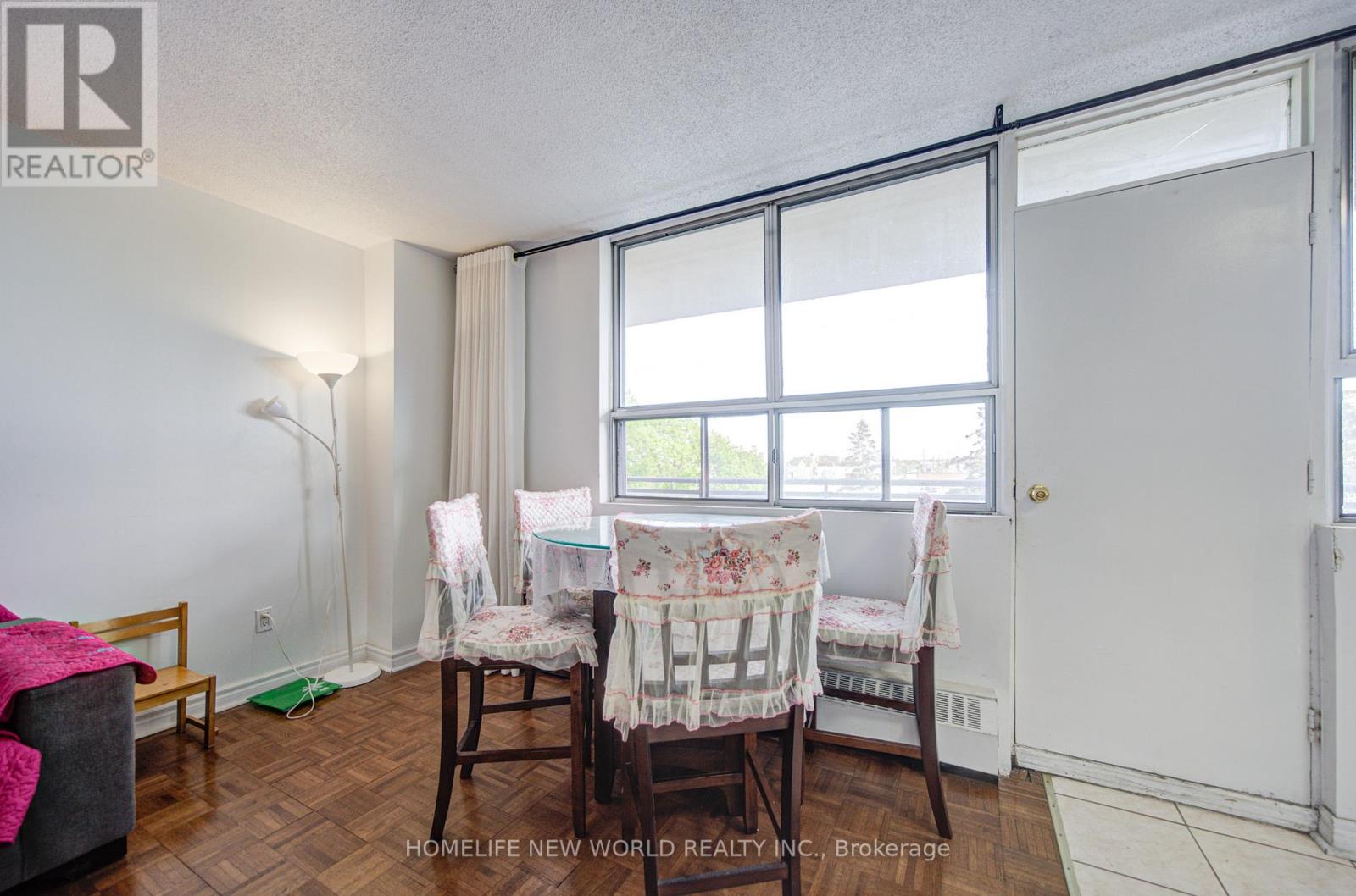 #303 1950 KENNEDY ROAD - 11