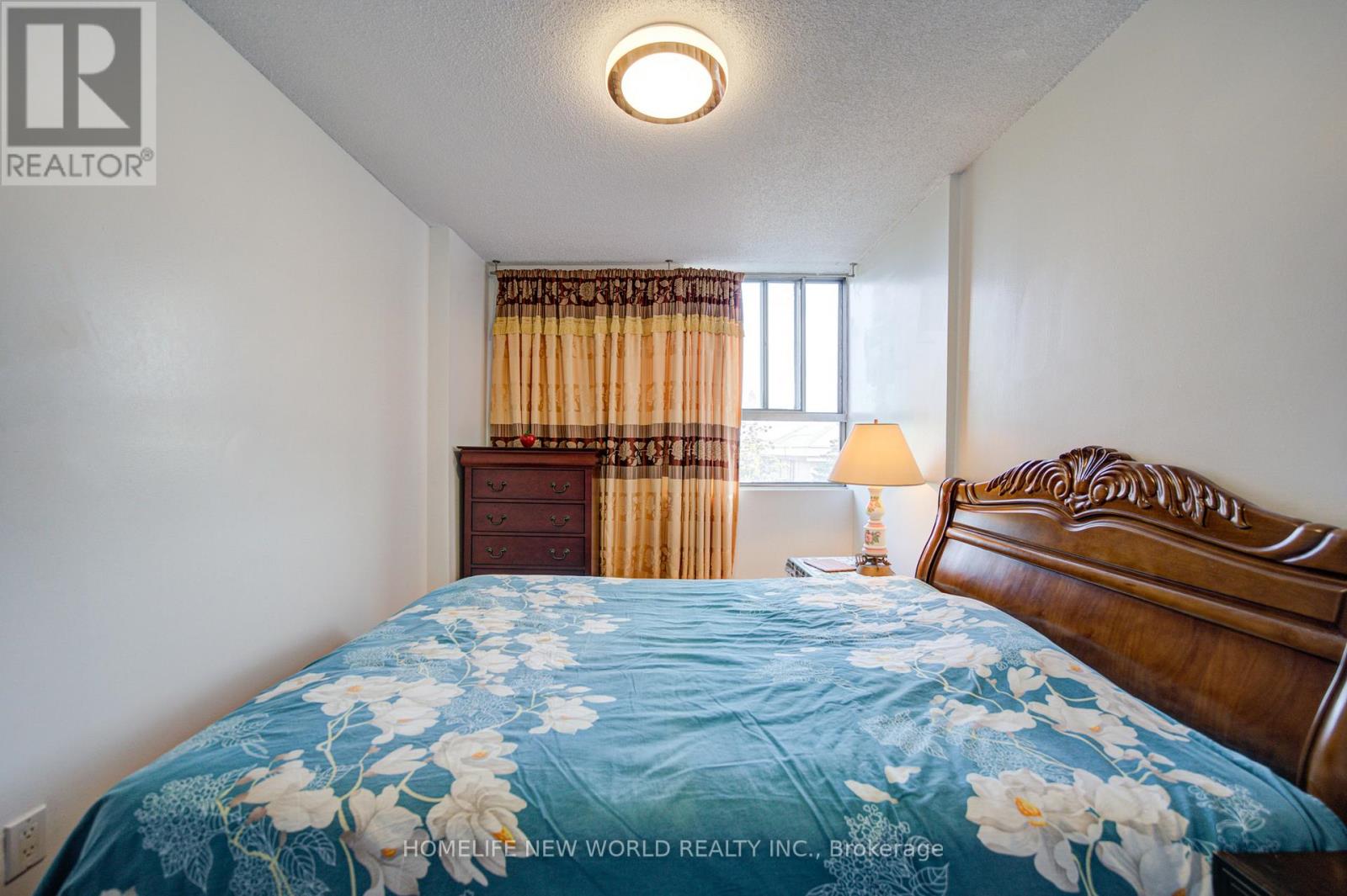 #303 1950 KENNEDY ROAD - 19
