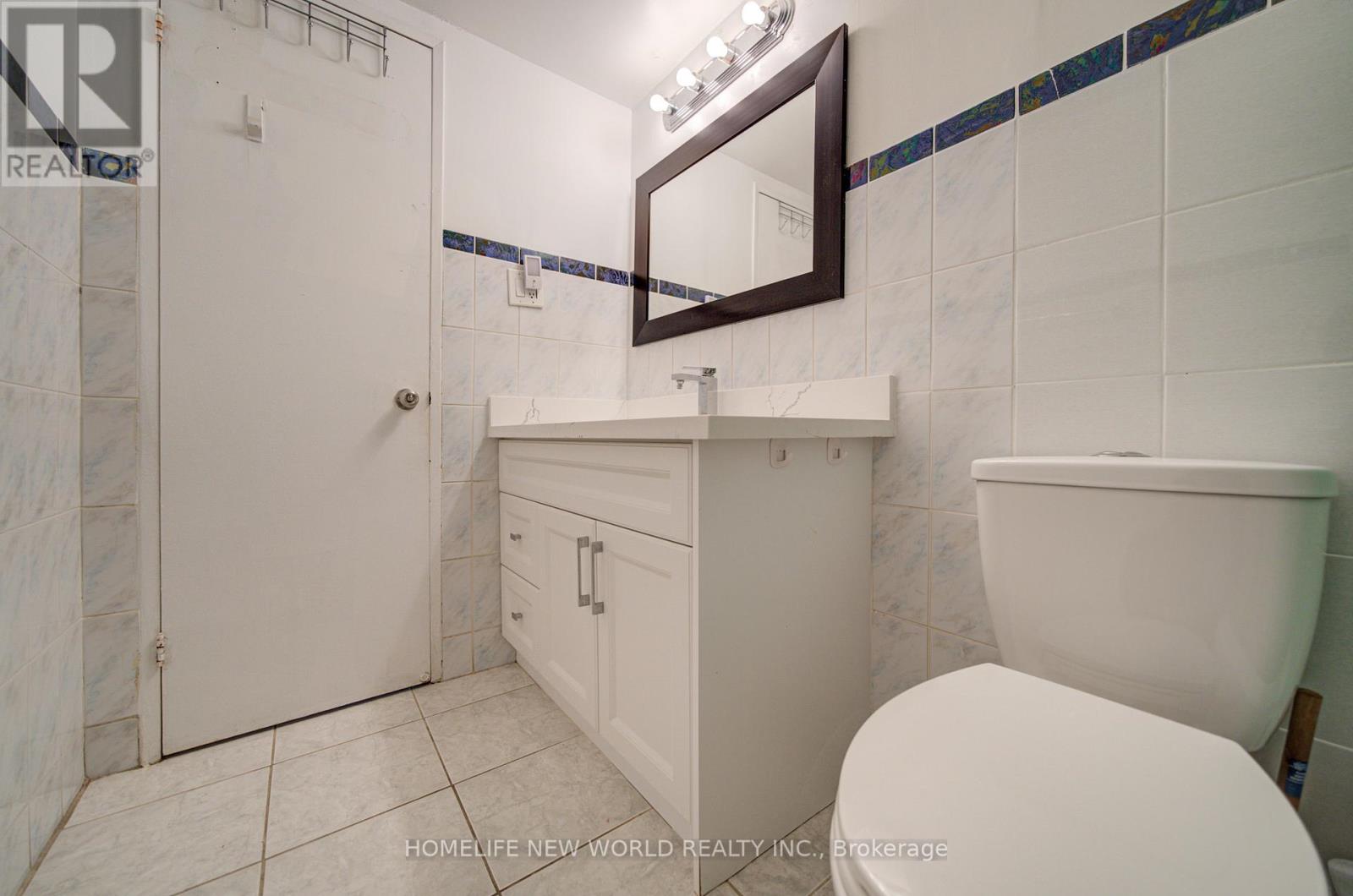#303 1950 KENNEDY ROAD - 24