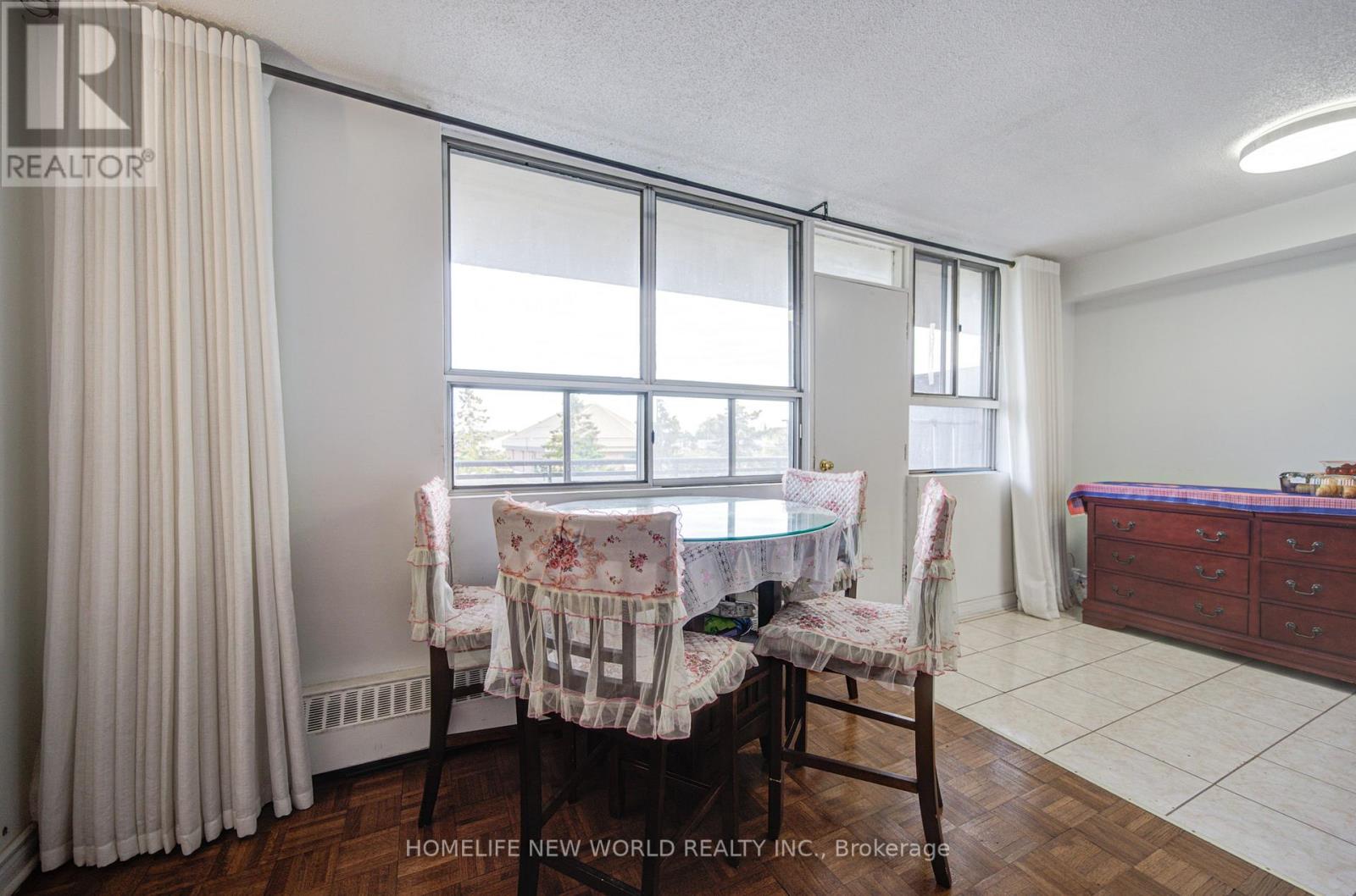 #303 1950 KENNEDY ROAD - 9