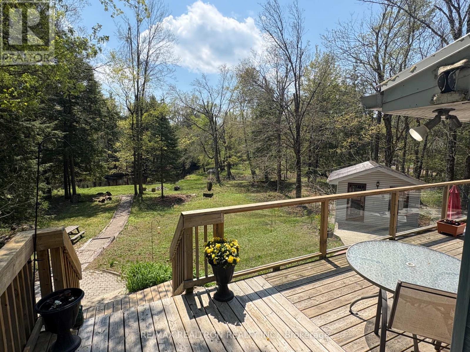 286 EDWINA DRIVE - 4
