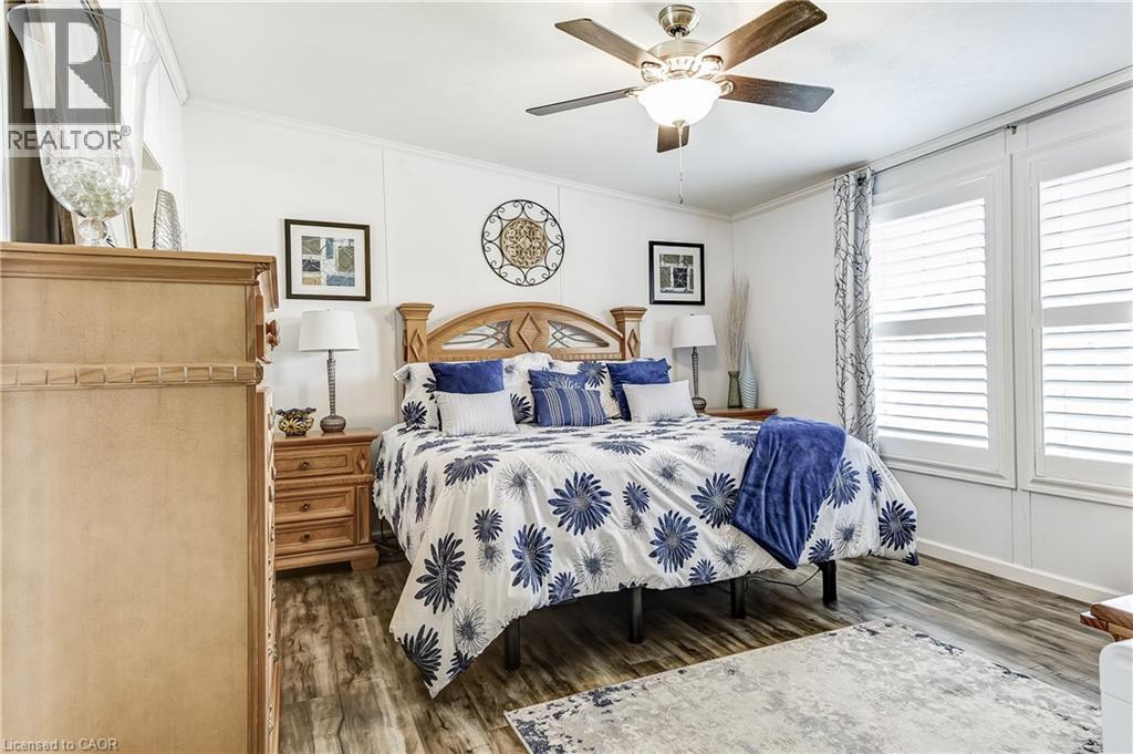 17 SILVER ASPEN Drive - 16