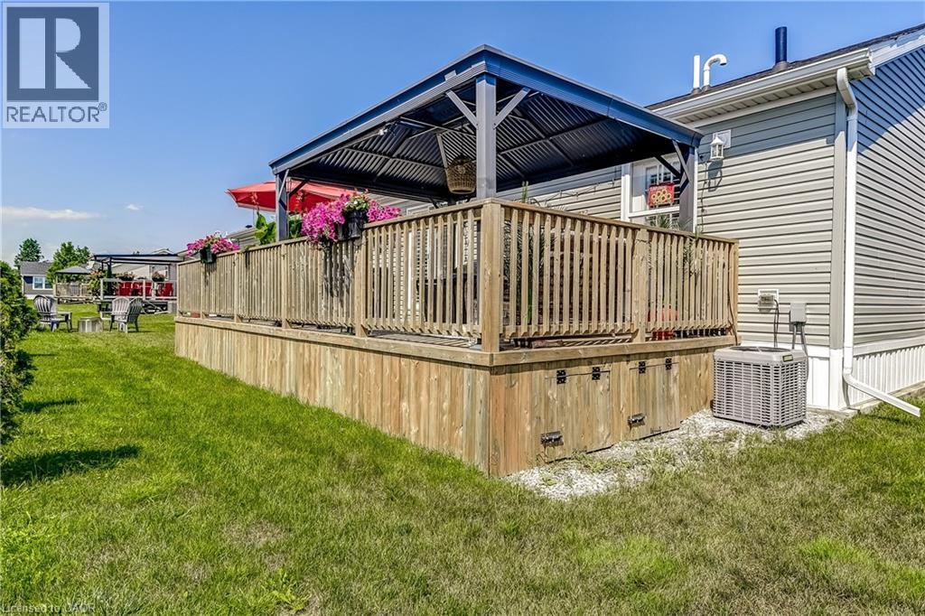 17 SILVER ASPEN Drive - 23