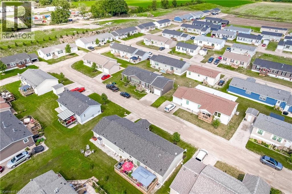 17 SILVER ASPEN Drive - 34