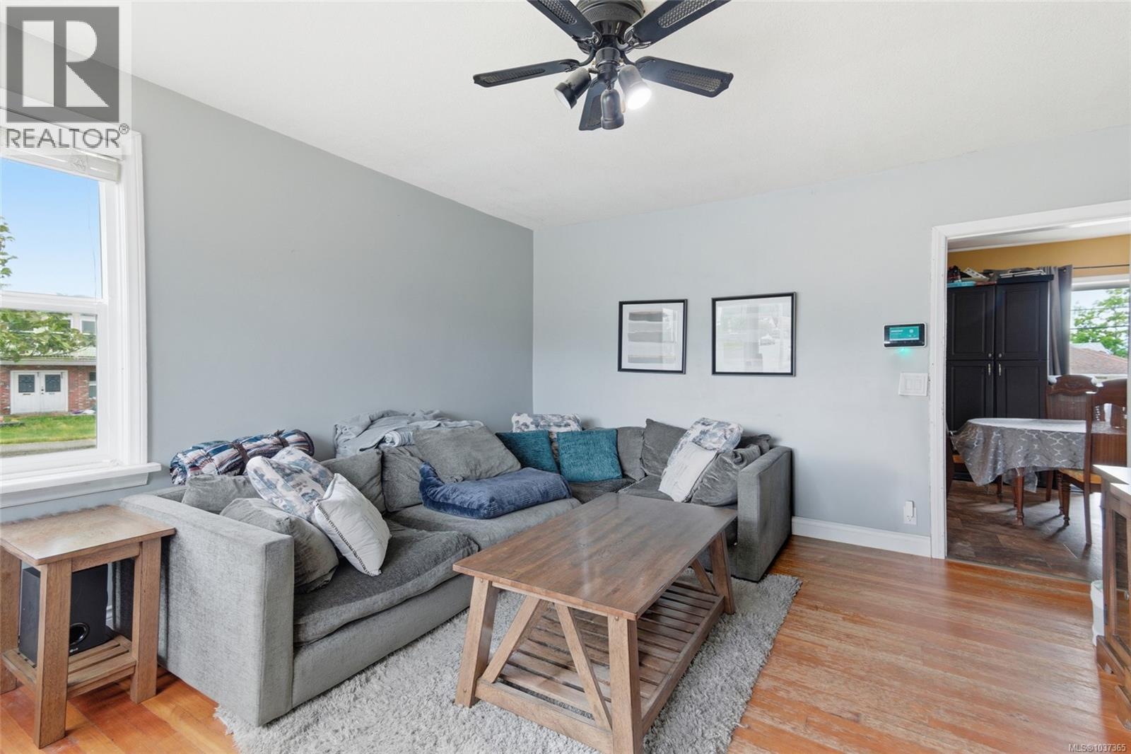 3906 10th Ave - Image 3
