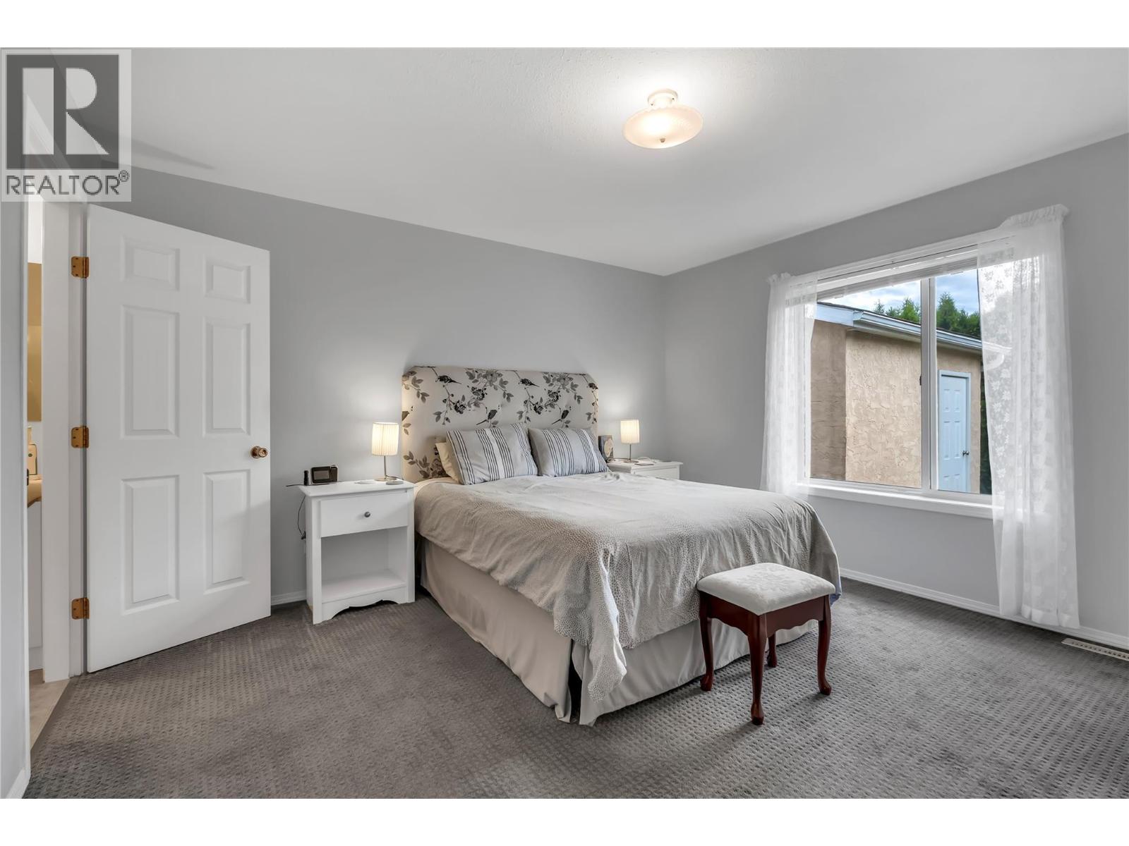 145 Redwing Place Unit# 8, Oliver