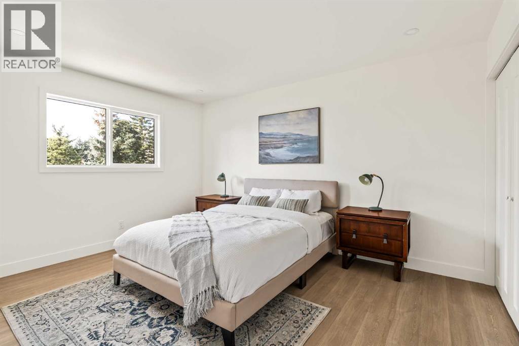 11 Coach Manor Rise SW - 26