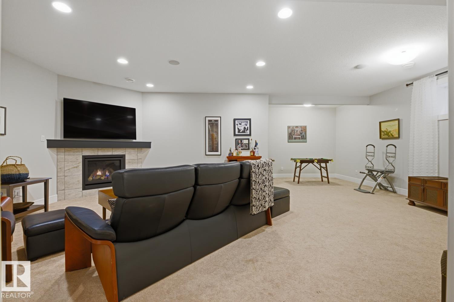 1359 WESTERRA DR - 38