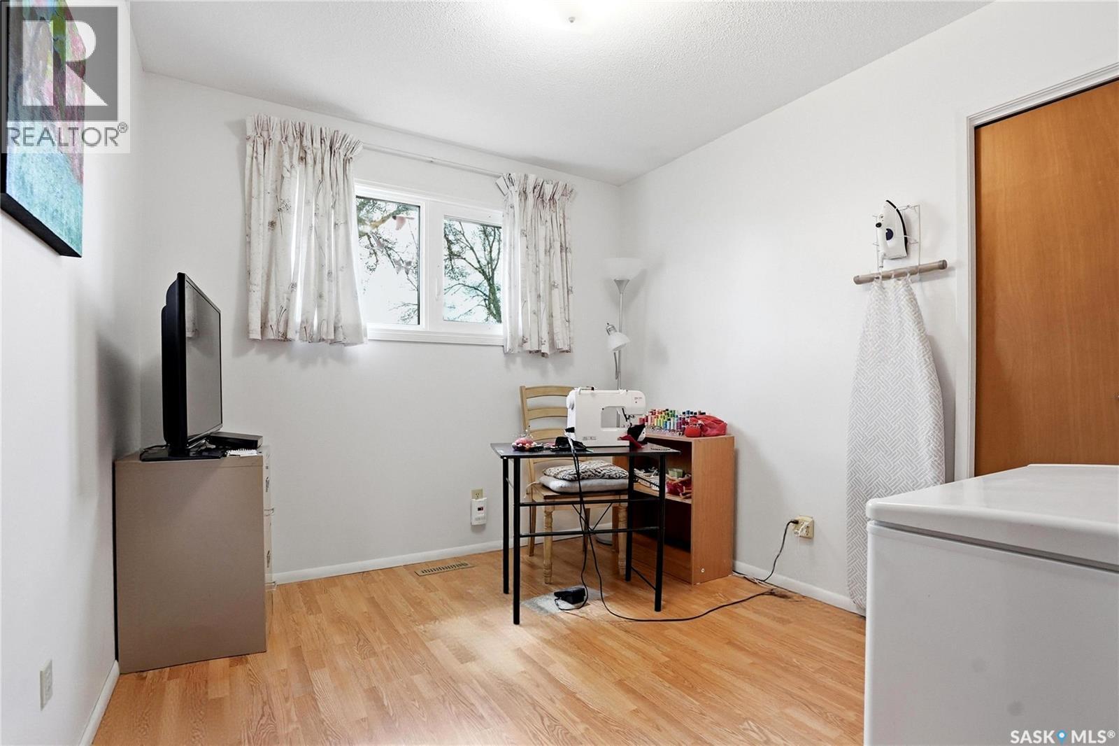 2362 Easthill - 24