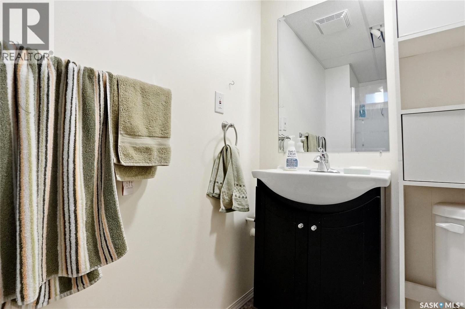 2362 Easthill - 41