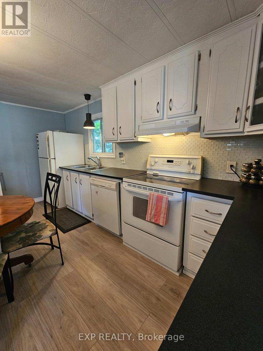 108 HUTT ROAD - 4