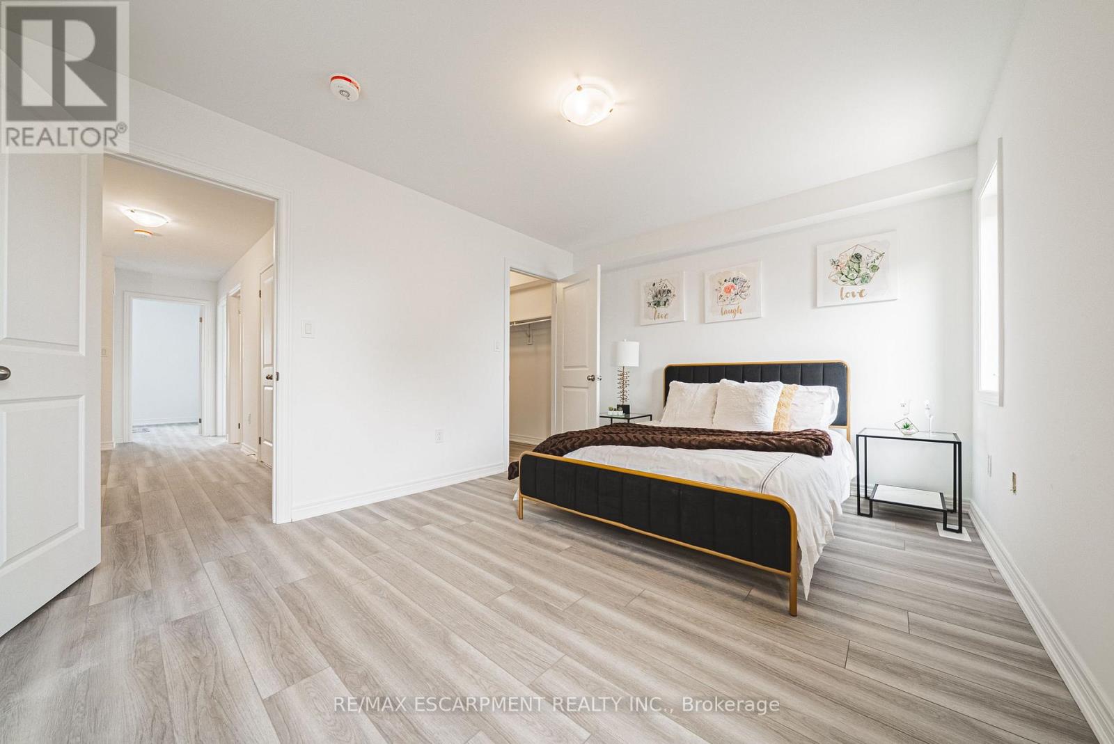 11 DAVINCI BOULEVARD - 19