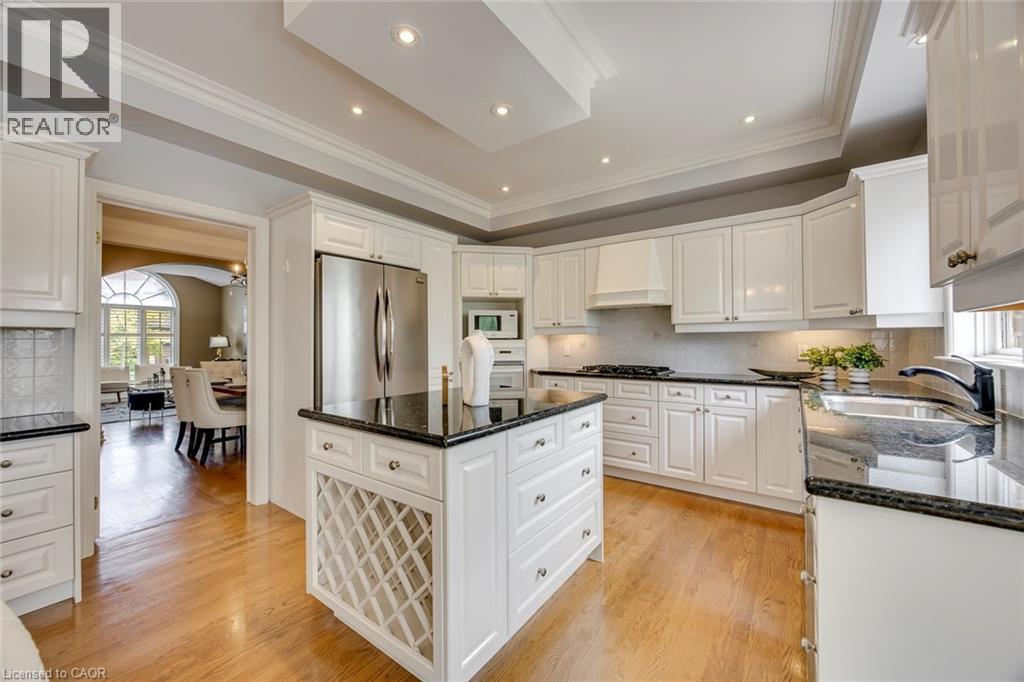 2108 ARBOURVIEW Drive - 23