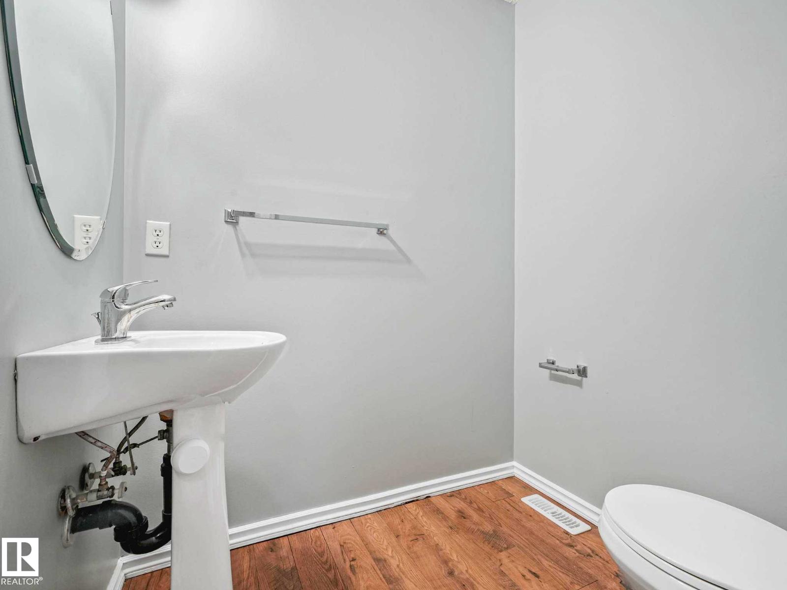 6424 1A AV SW - 26