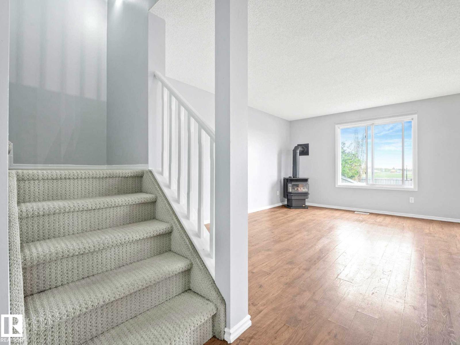 6424 1A AV SW - 9