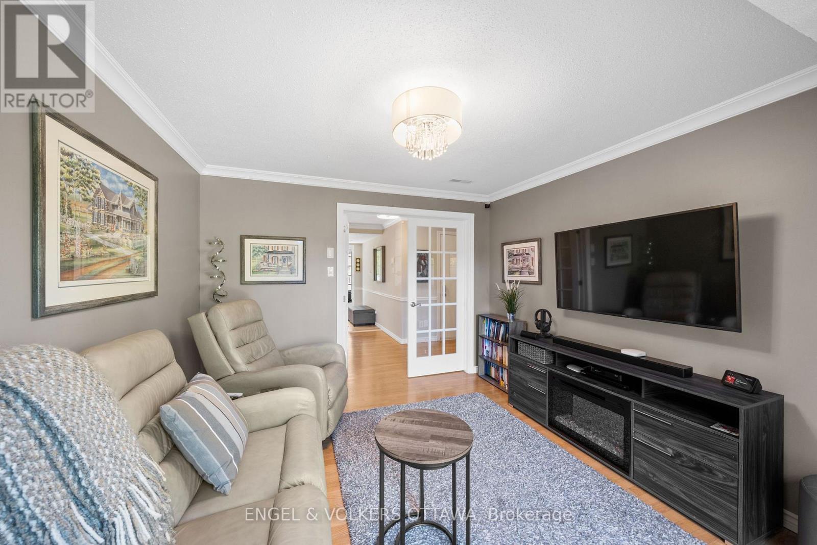 #27 1986 SUMMERFIELDS CRESCENT - 9