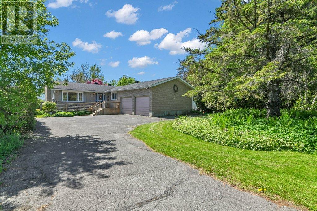 10 MANNING ROAD - Image 2