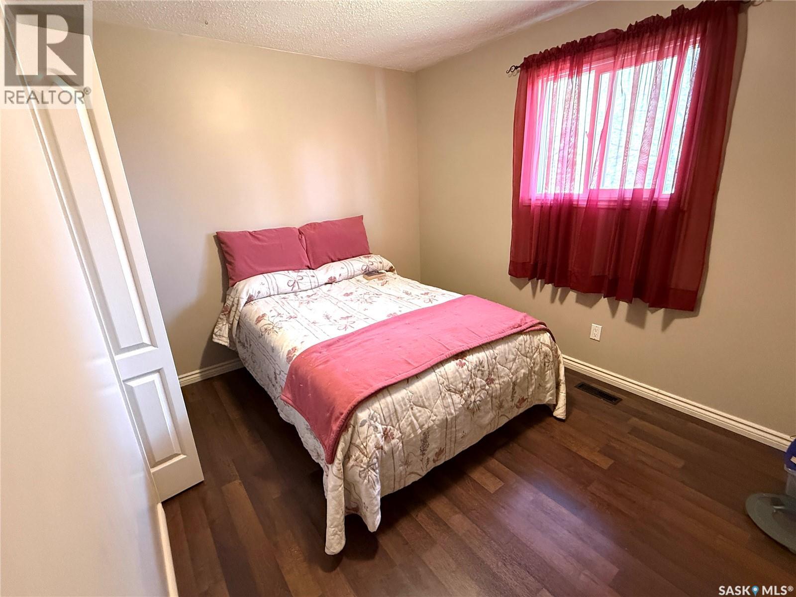 11319 Clark DRIVE - 11