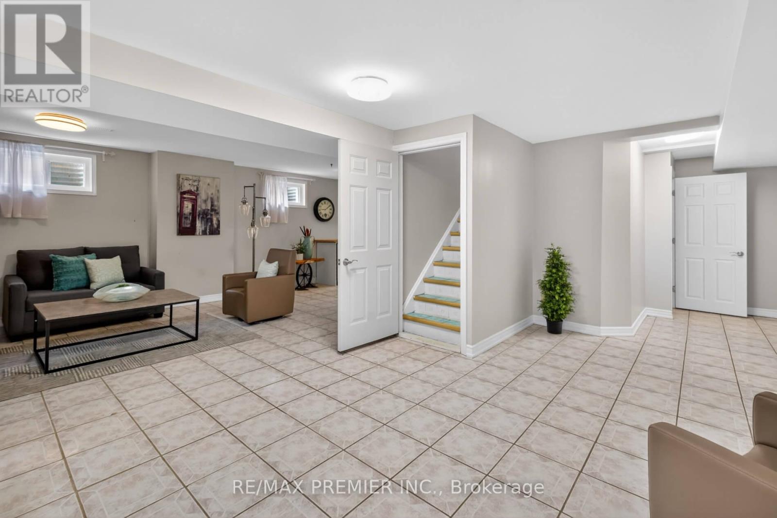 248 FOREST DRIVE - 37