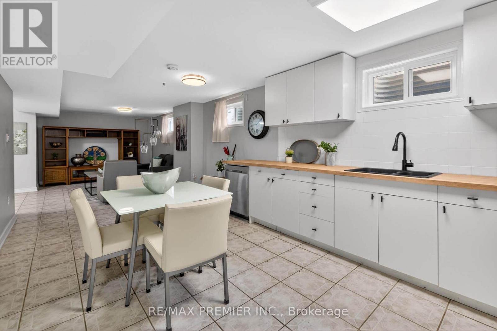 248 FOREST DRIVE - 42
