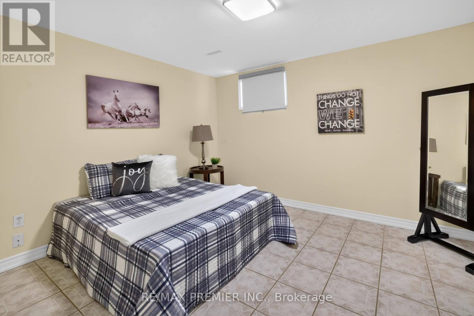 248 FOREST DRIVE - 44