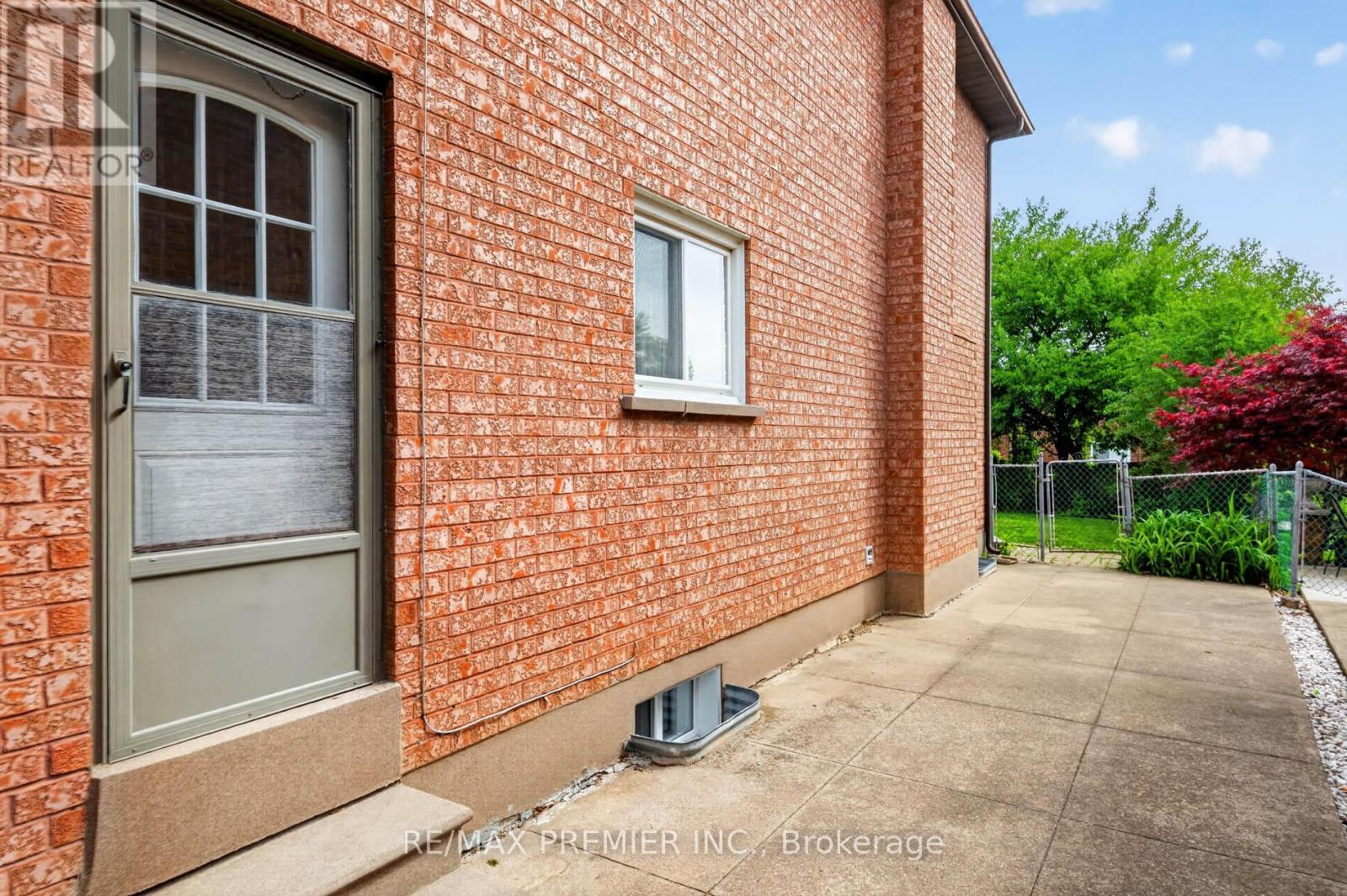 248 FOREST DRIVE - 46