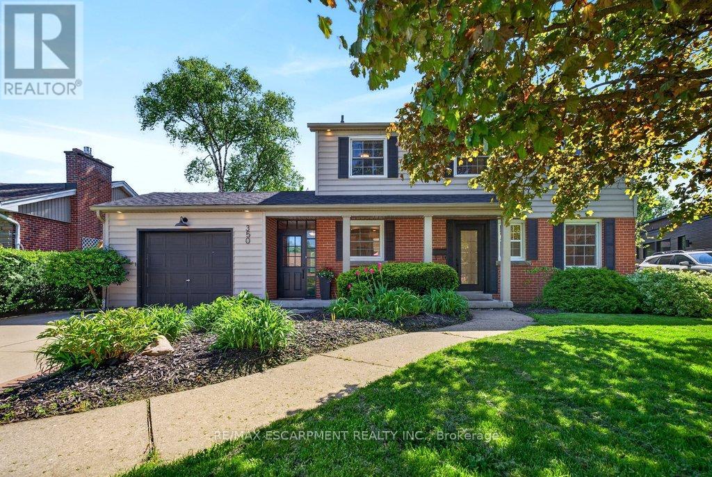 350 EAST SIDE CRESCENT - Image 3