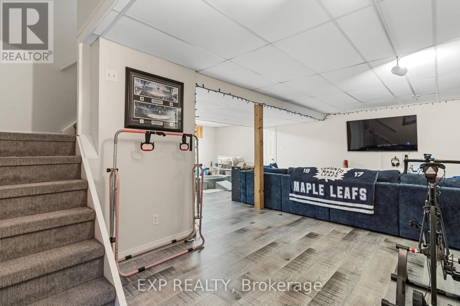 1080 CHURCH STREET - 34