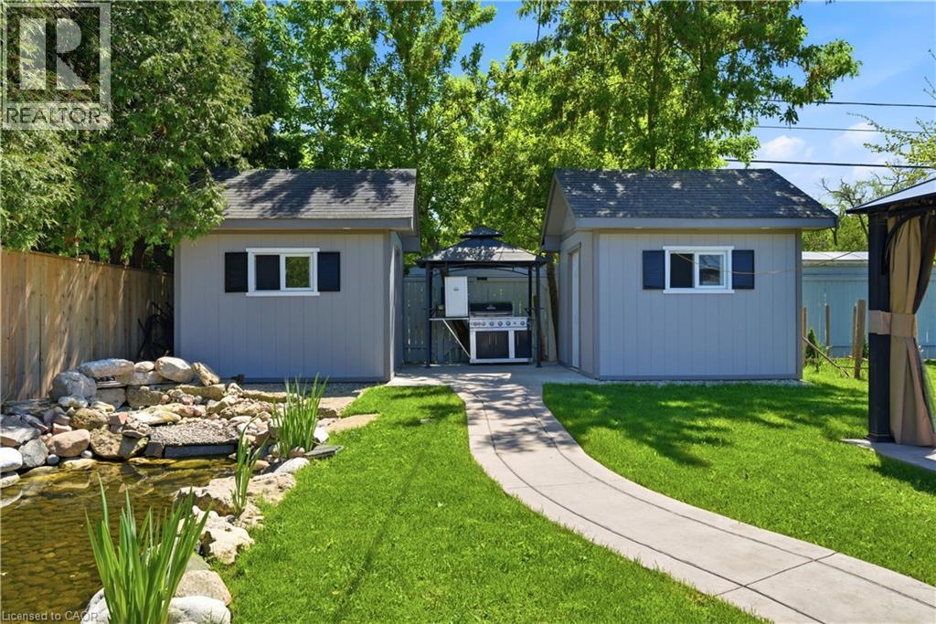 82 STONEY BROOK Drive - 27